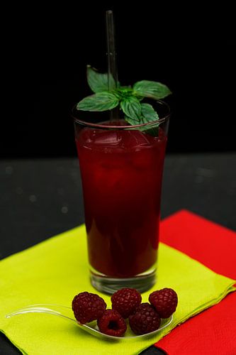 Frambozen Mint Smoothie in een Glas