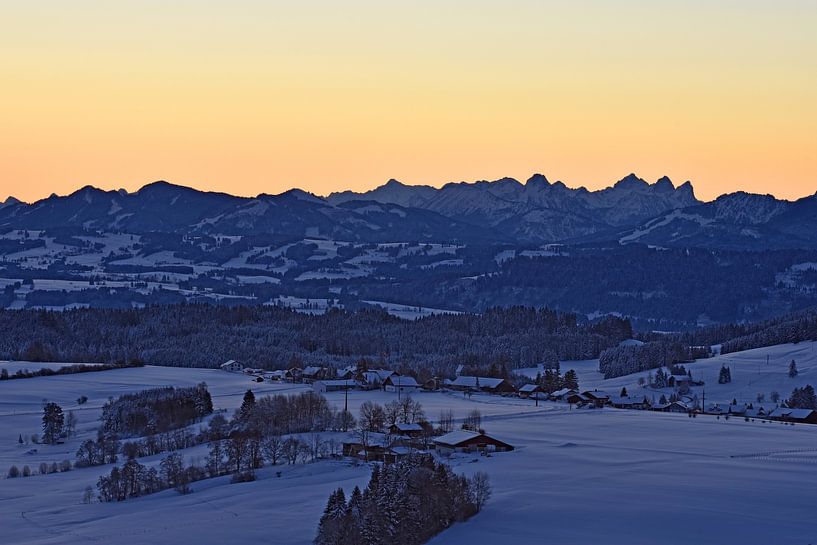 Dawn in the foothills of the Alps on a cold winter day by Andreas Föll