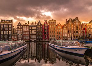 Dark clouds over Amsterdam! van Robert Kok