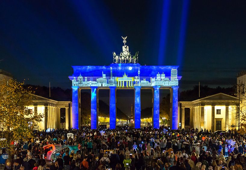 Brandenburg Gate in a special light by Frank Herrmann
