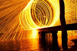 Étincelles provenant d'un échafaudage sur Anders  Gefotografeerd