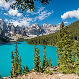 Moraine Lake Canada by Eelke Brandsma