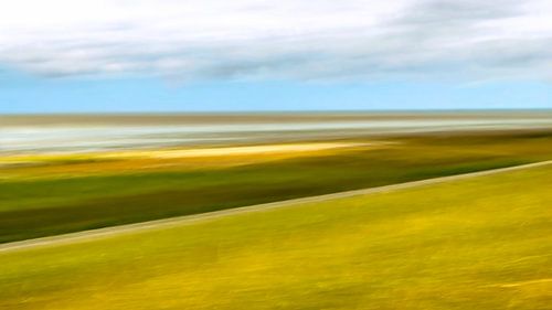 ICM techniek op de dijk bij Campen Duitsland