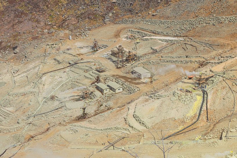 Hakone Ropeway Owakudani Station (Japan) by Marcel Kerdijk