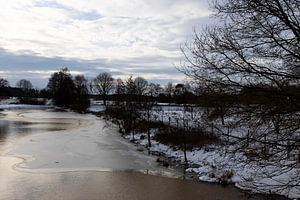 Ein sonniger Wintertag an der Ems