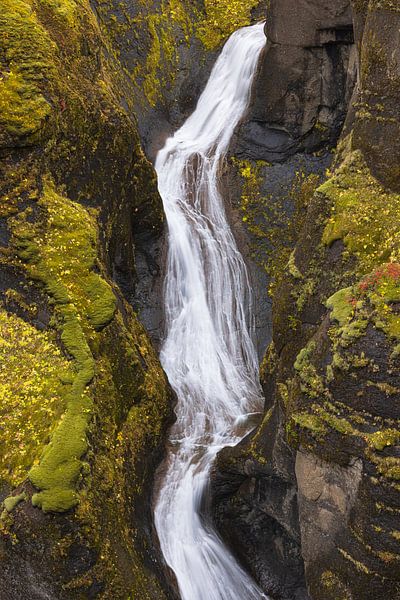 Mögáfoss - Fjarðarárgljúfur (IJsand) par Marcel Kerdijk