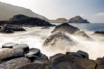 The washed-up road of the giants by Severin Frank Fotografie