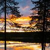 coucher de soleil sur un lac suédois sur Jan Fritz