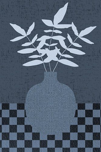 Minimalistisches Retro-Stillleben mit Blättern in einer Vase. Schwarz und blau, Schachbrettmuster un von Dina Dankers