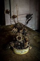 Urbex Blumenarrangement