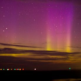 Noorderlicht boven Waddenzee van Anne Koop