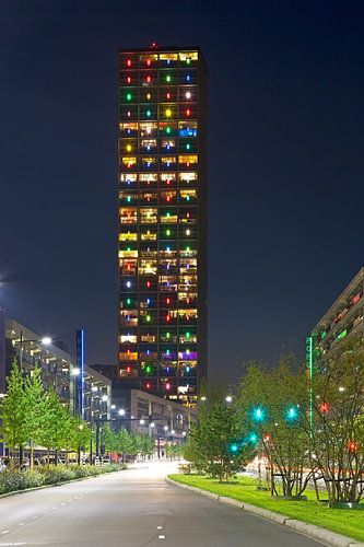 Nachtfoto Westpoint te Tilburg van Anton de Zeeuw