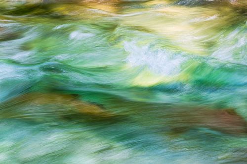 Luminous wave II - Sun in the river