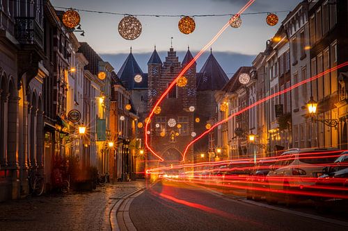 Lights of the prisoner gate