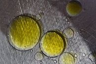 Oil Bubbles by Ulrike Leone thumbnail