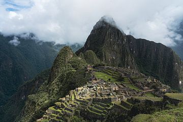 Macchu Picchu by Luca Torzi