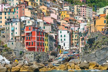Riomaggiore, Cinque Terre, Italië van Richard van der Woude