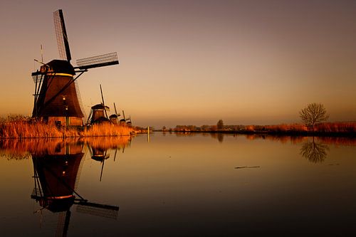 Sunset at Kinderdijk van Jos Krick Photography