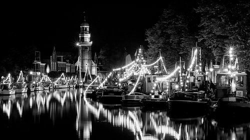 Sfeervol Lemmer &ndash; historische schepen in zwart-wit