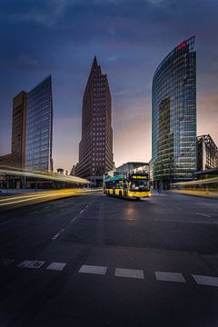 Berlin Bus von Iman Azizi