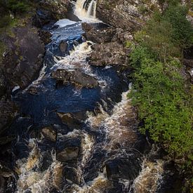 Scotland Waterfall Highlands Rogie Falls Inverness area von Ronald Groenendijk