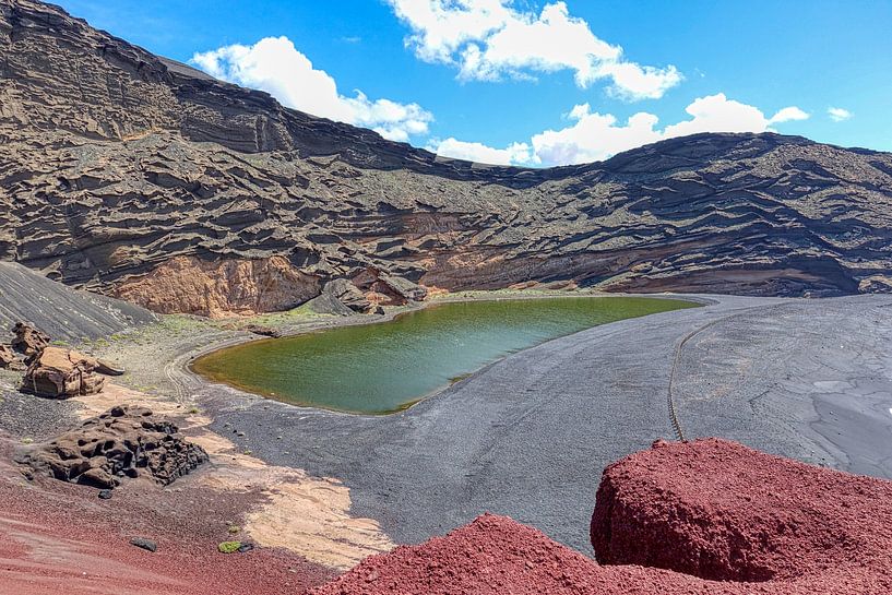 Charco de los Clicos of Lago Verde (Lanzarote) van Peter Balan