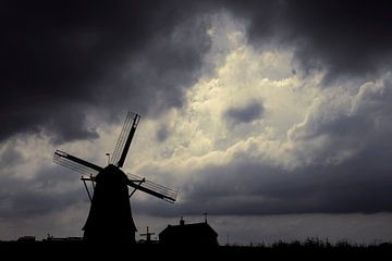 Wind en molen van Ton van Buuren