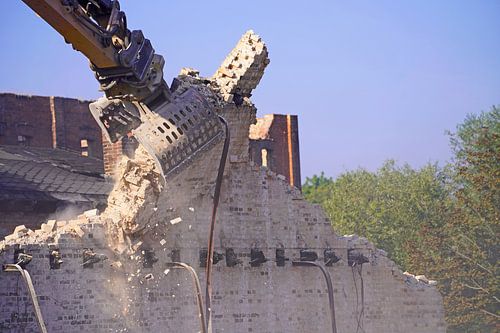 Sloop van het opslaggebouw van het complex Böllberger Mühle in Halle