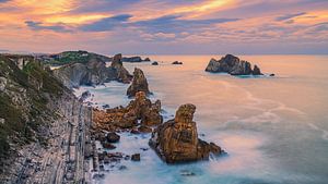 Sonnenuntergang in Urros de Liencres, Kantabrien, Spanien