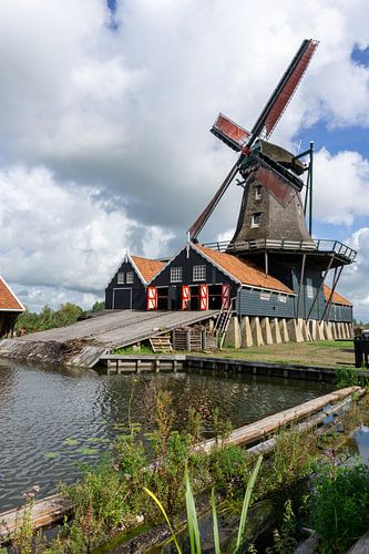 Houtzaagmolen De Rat in IJlst (Friesland, Nederland) van Jacoba de Boer