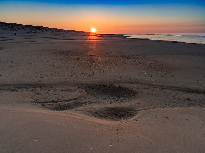 sunset on the beach of Oost Vlieland by Hillebrand Breuker