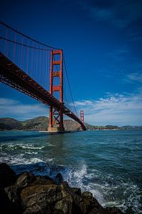 Golden Gate Bridge - Portrait van Bart van Vliet
