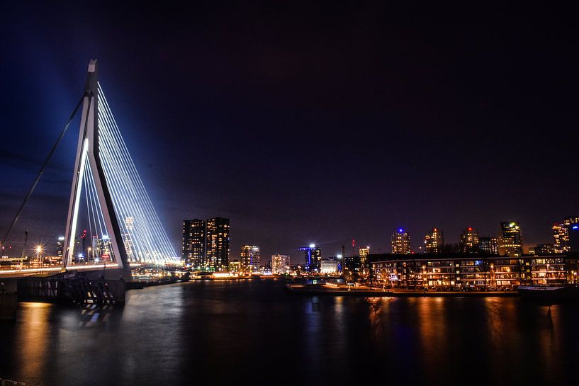 Rotterdam by night by Michelle van den Boom
