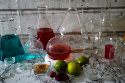 Framboos ontmoet rum cocktail in de fles