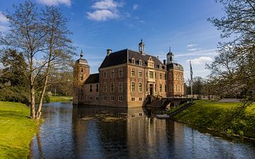 Ruurlo Castle, Netherlands by Adelheid Smitt