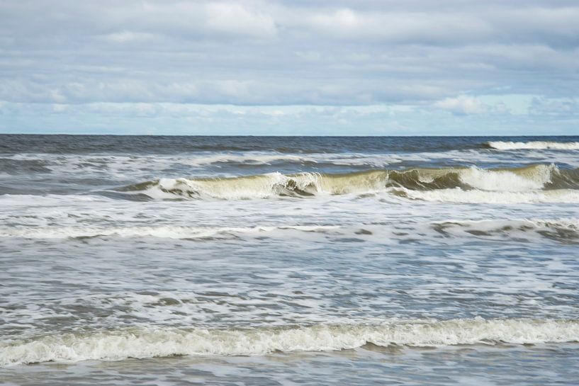 In Motion ( picturesque photo of skipping waves by the sea with long shutter speed) by Birgitte Bergman