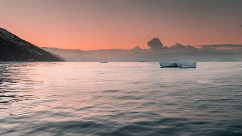 Panorama - Sunrise Antarctica Cape Adare