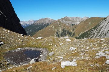 Lechtaler Alpen toont de wilde schoonheid van een van de meest ongerepte berggebieden van Tirol van Miriam Schwarzfischer Fotografie