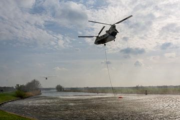 Chinook helikopter van Peter Veerman