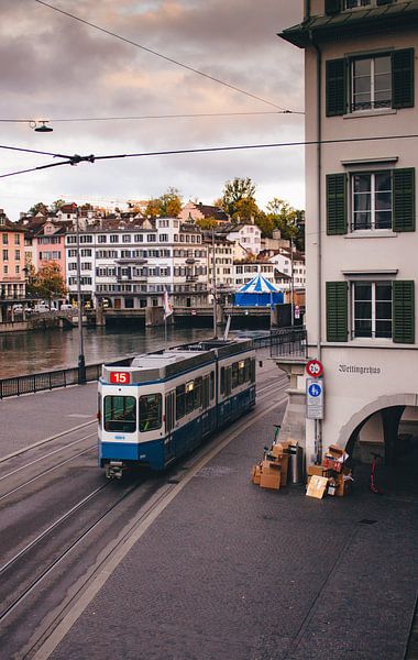 Zurich by Hello Pompoyo