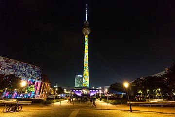 Der Berliner Fernsehturm in besonderem Licht
