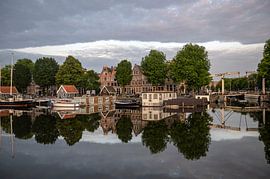 Sand Corner by Richard Wareham