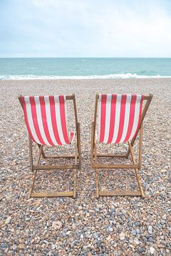 Nostalgische zomer aan het strand in Sussex, Engeland art print - pastel kleuren reisfotografie van Christa Stroo fotografie
