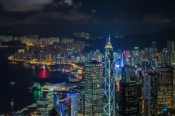 HONG KONG 27 by Tom Uhlenberg