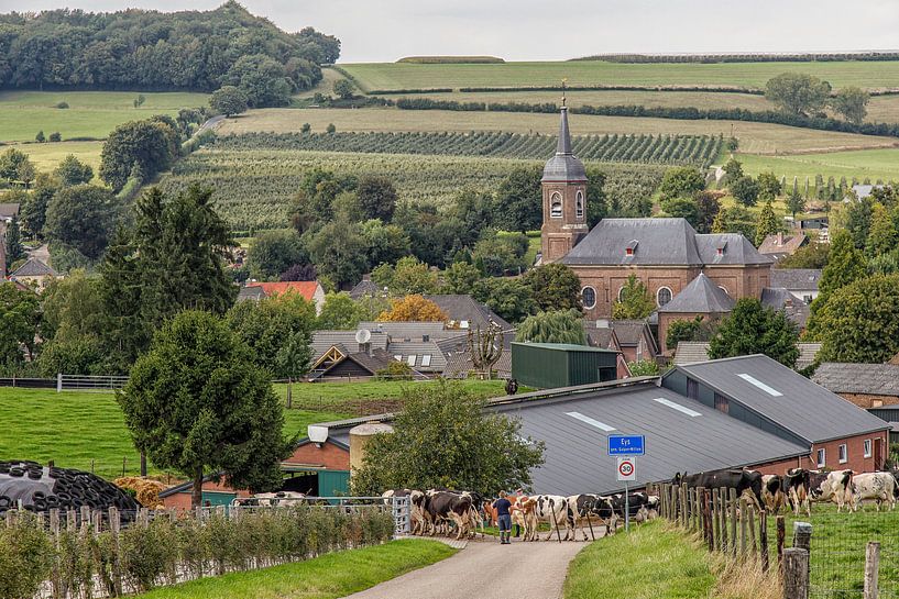 Kerkdorpje Eys van John Kreukniet