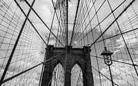 Brooklyn Bridge | New York | Brug | Zwart wit fotografie | Art print van Mascha Boot thumbnail