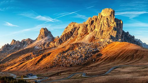 Avondzon op de Passo di Giau