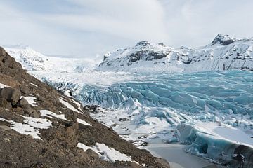 Witte stilte van Svinafellsjökull van Gerry van Roosmalen