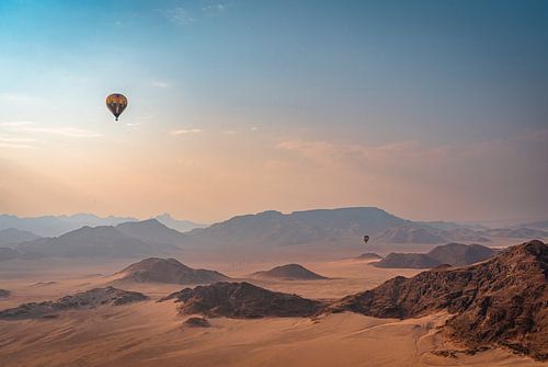 Vol en montgolfière au-dessus du désert du Namib en Namibie