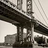 Manhattan Brigde, NYC by Jan de Vries